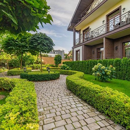 Petrani Nivki Hotel Kiev Ngoại thất bức ảnh