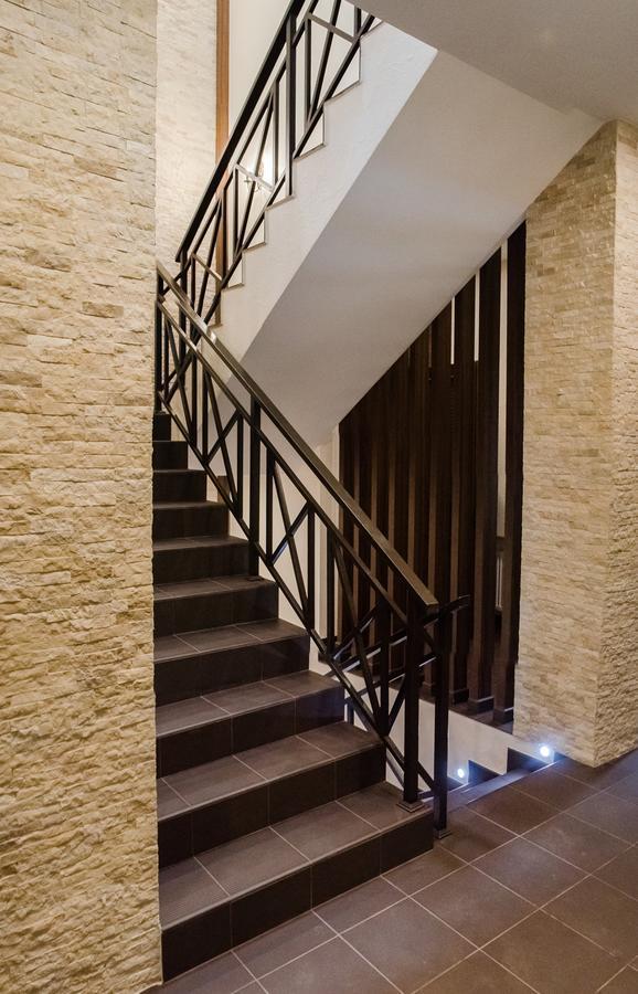Petrani Nivki Hotel Kiev Ngoại thất bức ảnh