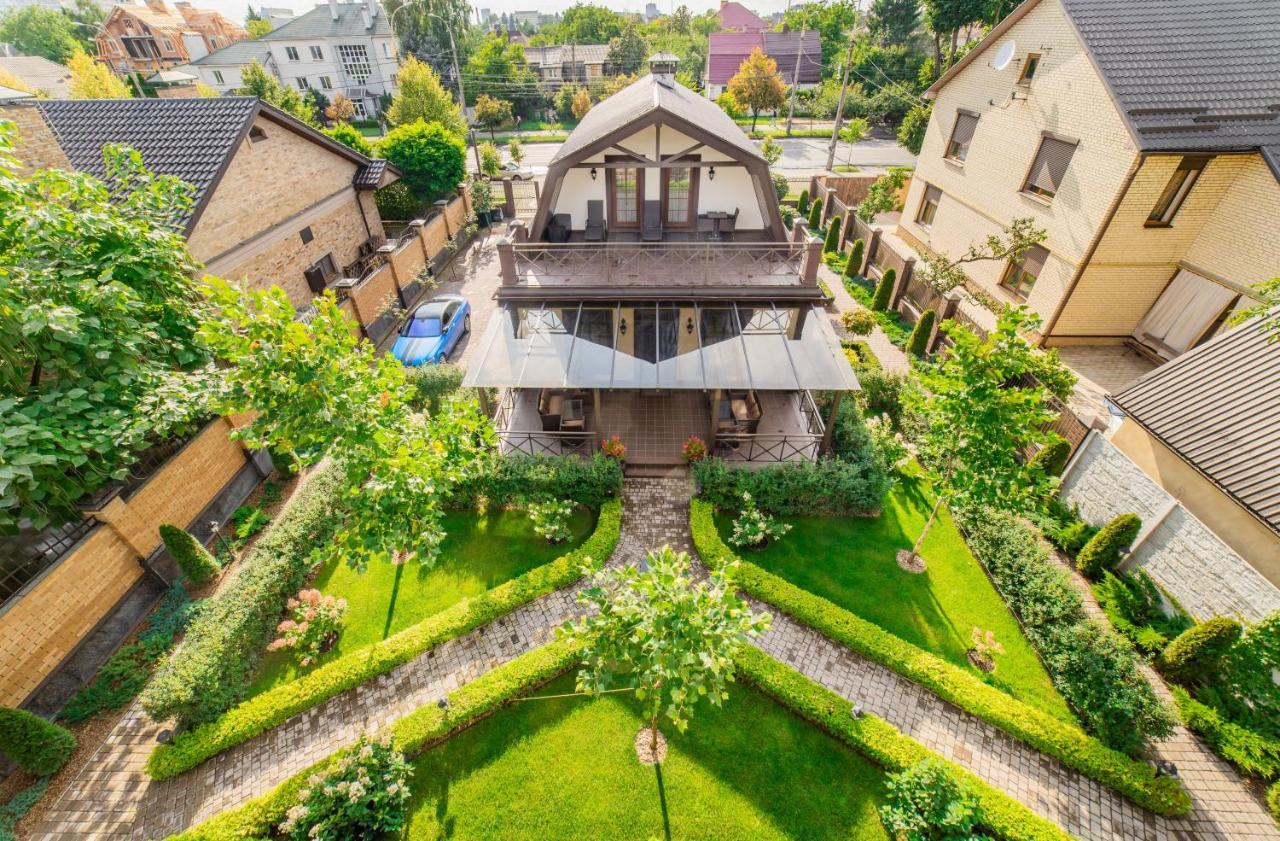 Petrani Nivki Hotel Kiev Ngoại thất bức ảnh